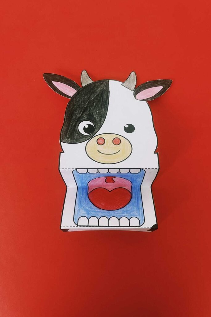 Cow Paper Bag Puppet Craft For Kids (Free Printable Template) - Draw ...